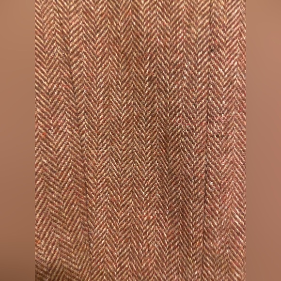 SOLD! Gorgeous vintage wool blend herringbone blazer with elbow patches - Picture 8 of 9